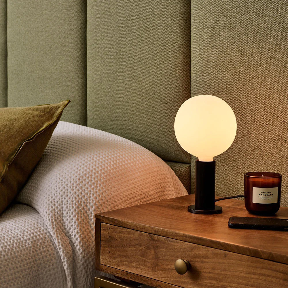 Knuckle Table Lamp