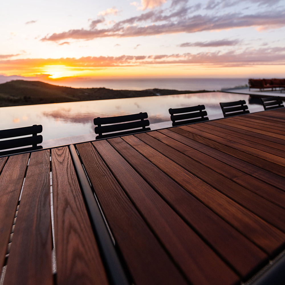 Avanti Outdoor Table - 38 x 87