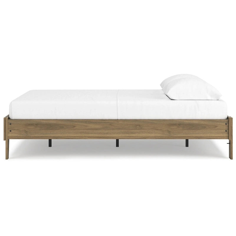 Signature Design by Ashley Deanlow Honey Platform Bed