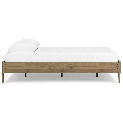 Signature Design by Ashley Deanlow Honey Platform Bed