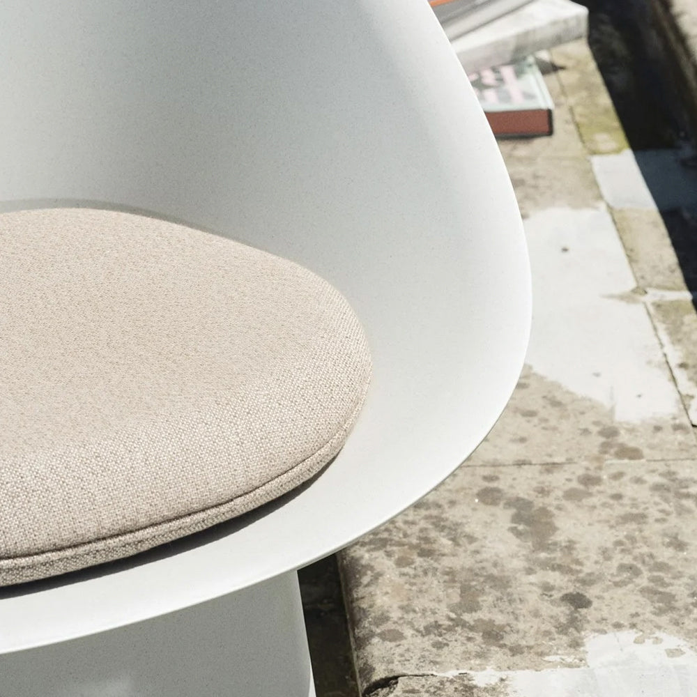 Zen Outdoor Lounge Chair