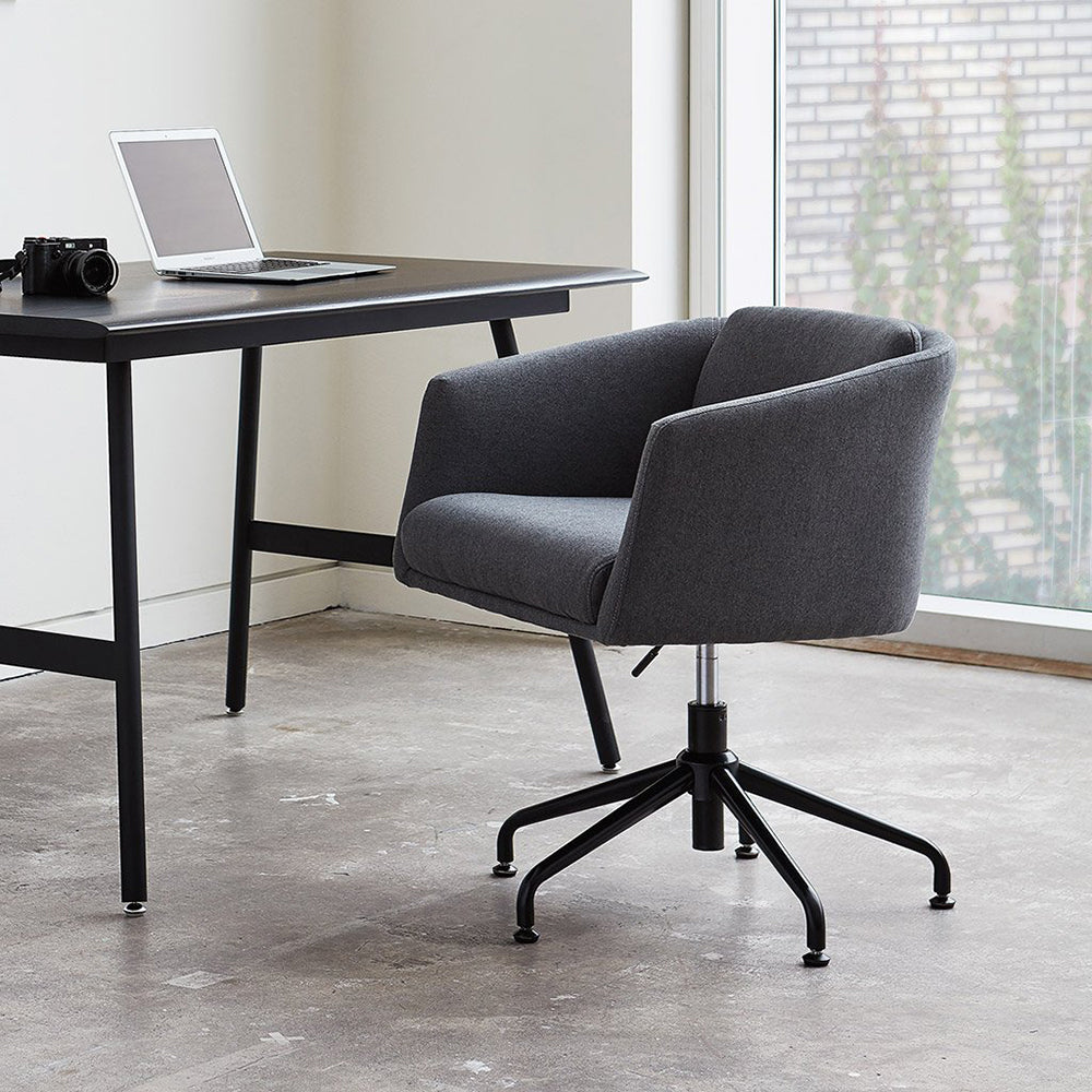 Radius Task Chair