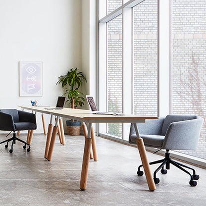 Radius Task Chair