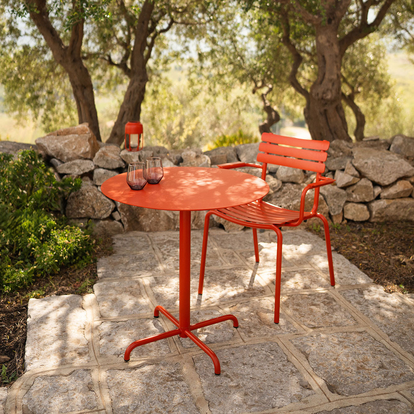 Pico Cafe Table Round - 25 / 29