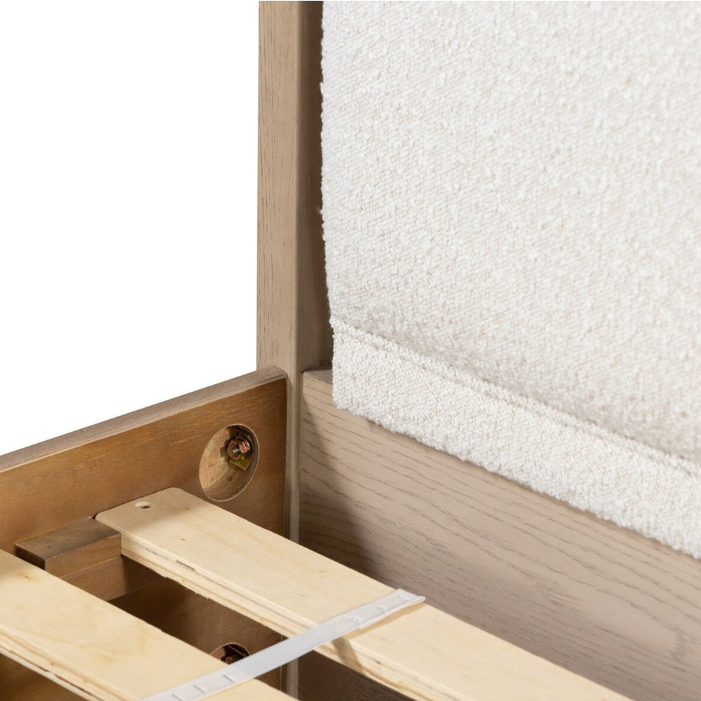 Dillion Bed - Boucle